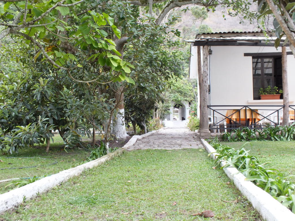 Hosteria La Eterna Primavera Huigra ภายนอก รูปภาพ