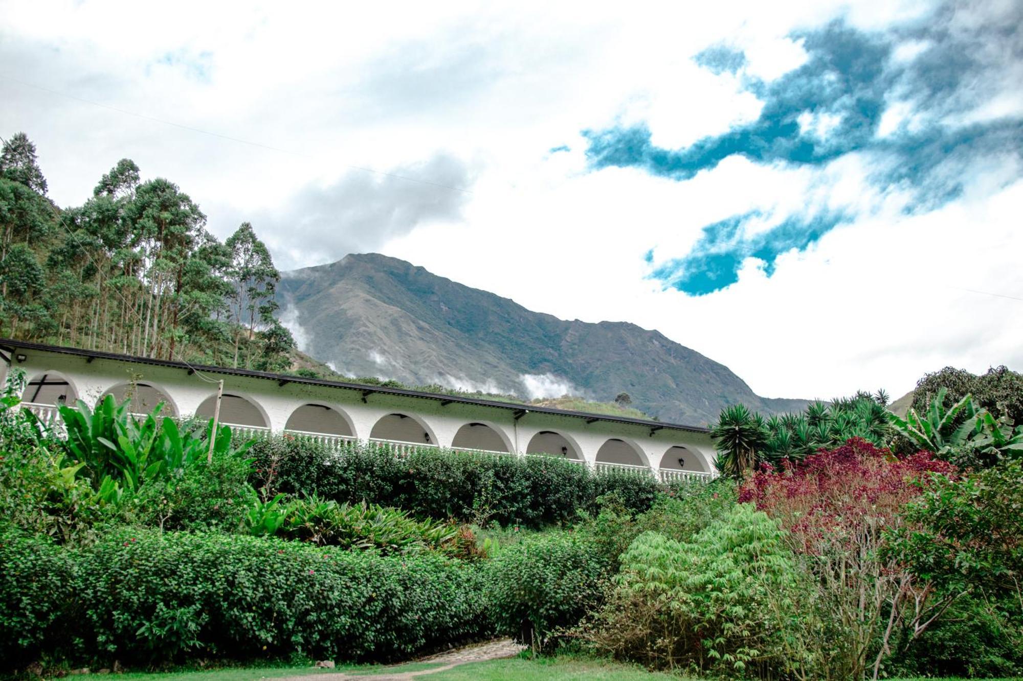 Hosteria La Eterna Primavera Huigra ภายนอก รูปภาพ