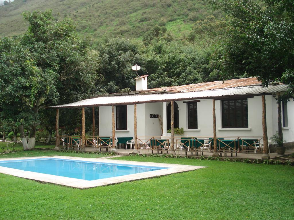 Hosteria La Eterna Primavera Huigra ภายนอก รูปภาพ