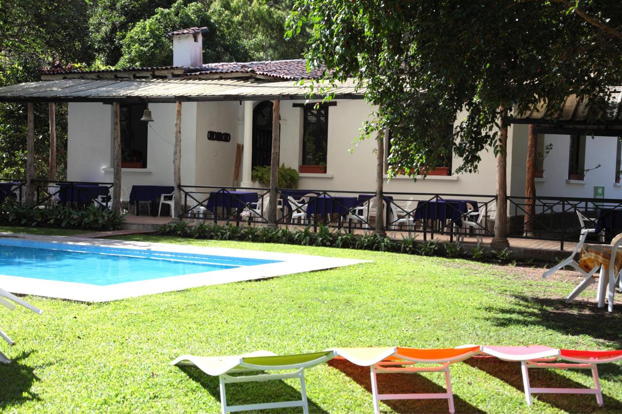 Hosteria La Eterna Primavera Huigra ภายนอก รูปภาพ