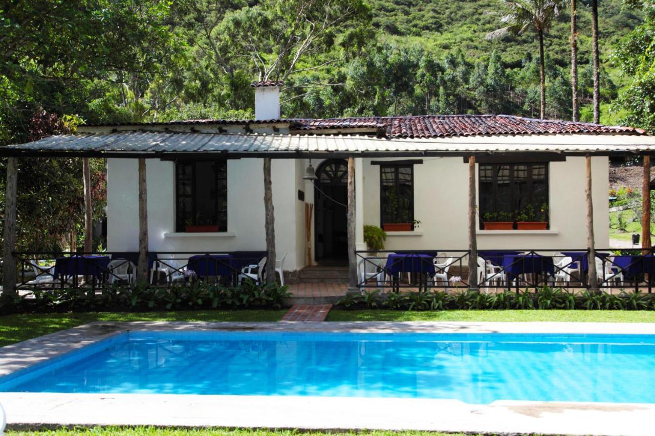 Hosteria La Eterna Primavera Huigra ภายนอก รูปภาพ